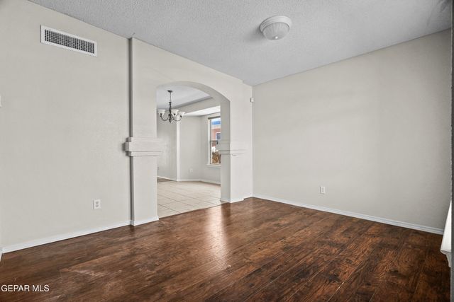 4069 TIERRA BRONCE Drive, El Paso, TX 79938
