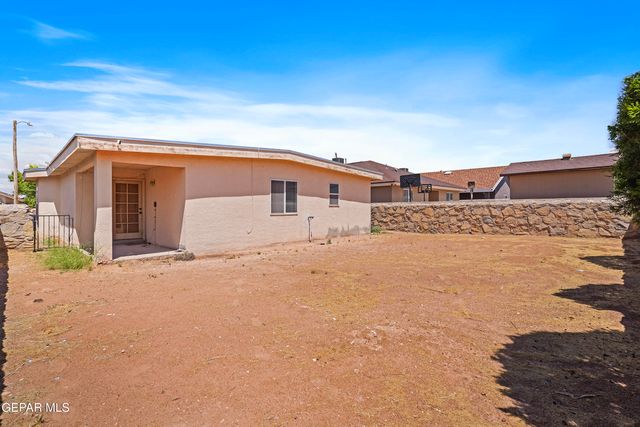 4069 TIERRA BRONCE Drive, El Paso, TX 79938
