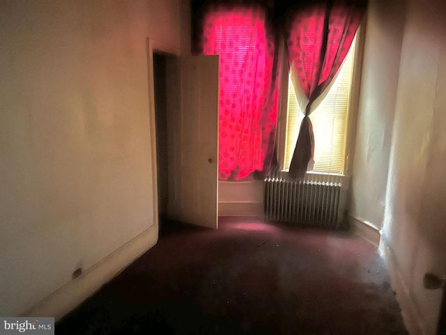 5330 SPRUCE ST, Philadelphia, PA 19139
