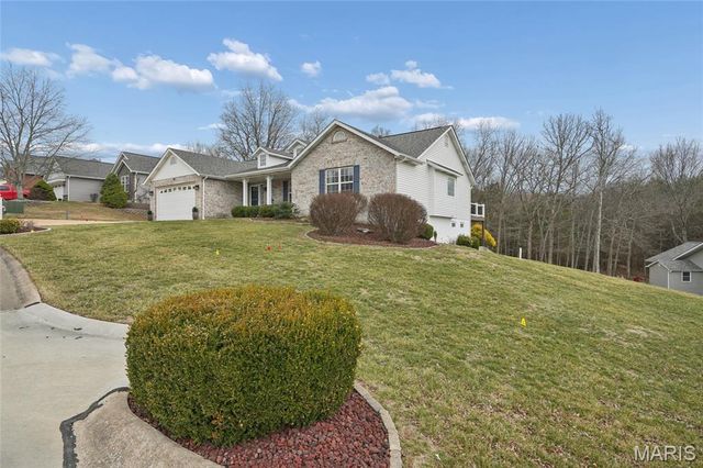 61 Ashford Place, Festus, MO 63028