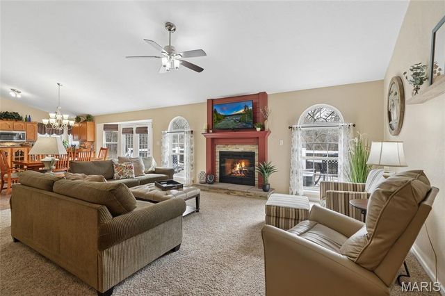 61 Ashford Place, Festus, MO 63028