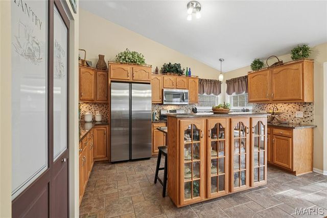 61 Ashford Place, Festus, MO 63028