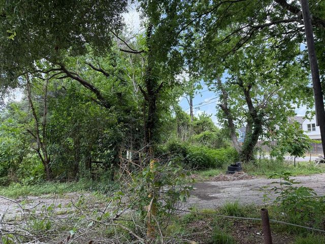 3014 Fuqua St, Houston, TX 77047