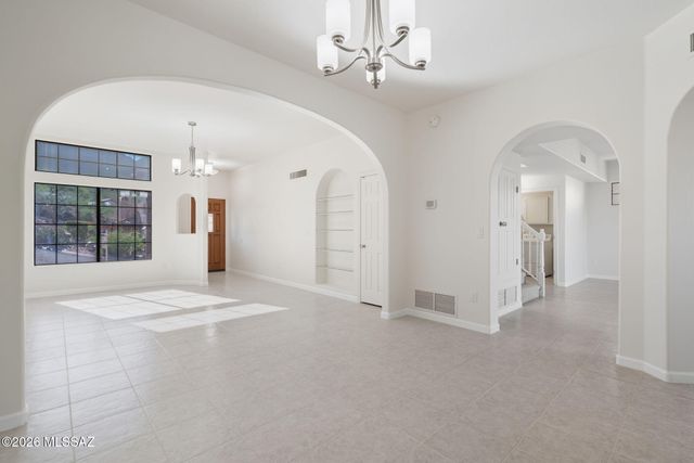 1551 E Deer Shadow Lane, Tucson, AZ 85737