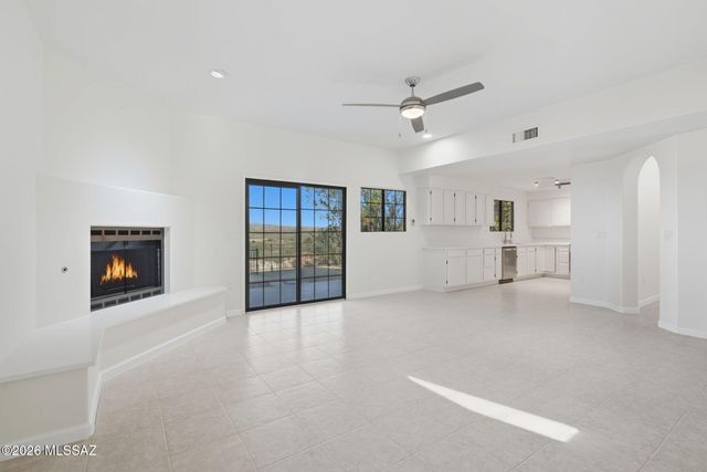 1551 E Deer Shadow Lane, Tucson, AZ 85737