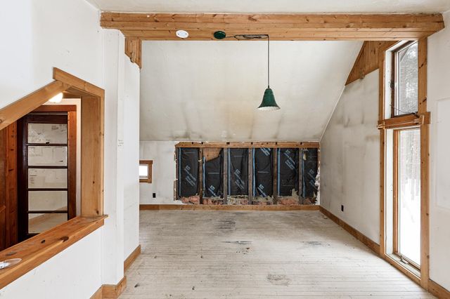 2995 S Schomberg Road, Centerville Twp, MI 49621