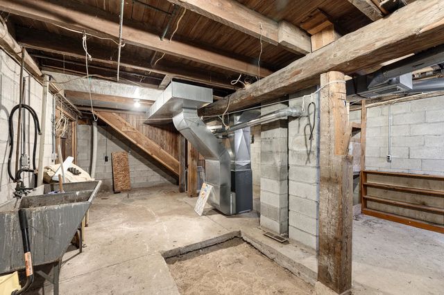 2995 S Schomberg Road, Centerville Twp, MI 49621