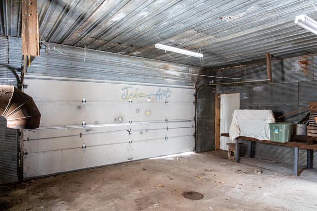 2995 S Schomberg Road, Centerville Twp, MI 49621