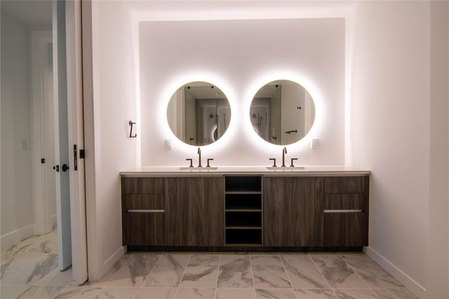 777 3RD AVENUE N 1603, St Petersburg, FL 33701