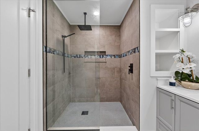 262 Easy Street, Sebastian, FL 32958