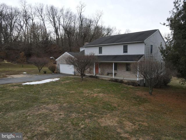 290 LOCUST GROVE RD, Bainbridge, PA 17502