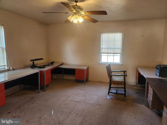 290 LOCUST GROVE RD, Bainbridge, PA 17502