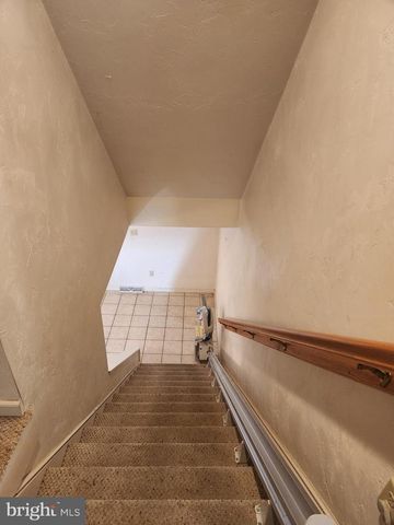 290 LOCUST GROVE RD, Bainbridge, PA 17502