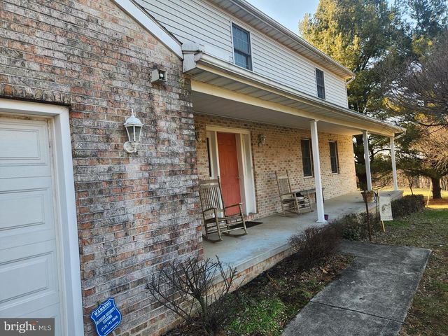 290 LOCUST GROVE RD, Bainbridge, PA 17502