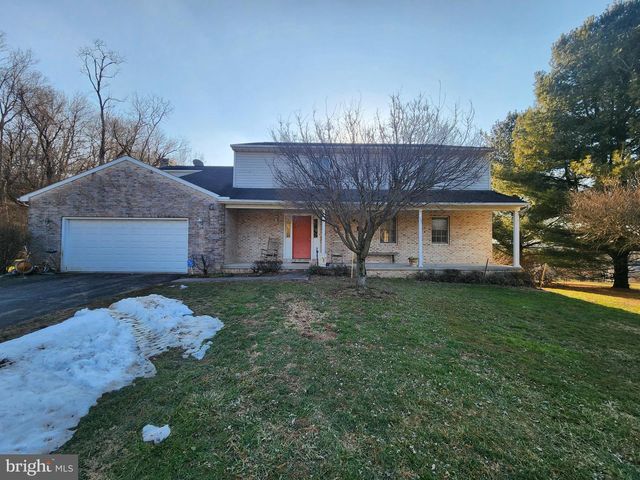 290 LOCUST GROVE RD, Bainbridge, PA 17502