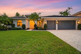 10995 Whitehawk Street, Plantation, FL 33324