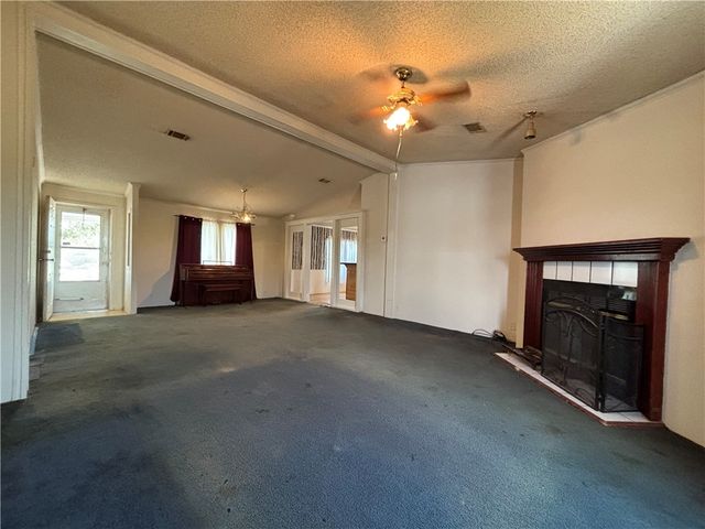 568 Jennifer, Orange Grove, TX 78372