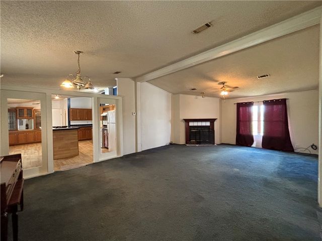 568 Jennifer, Orange Grove, TX 78372