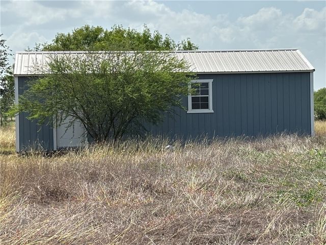568 Jennifer, Orange Grove, TX 78372