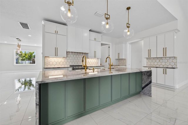 14447 MARK DRIVE, Largo, FL 33774