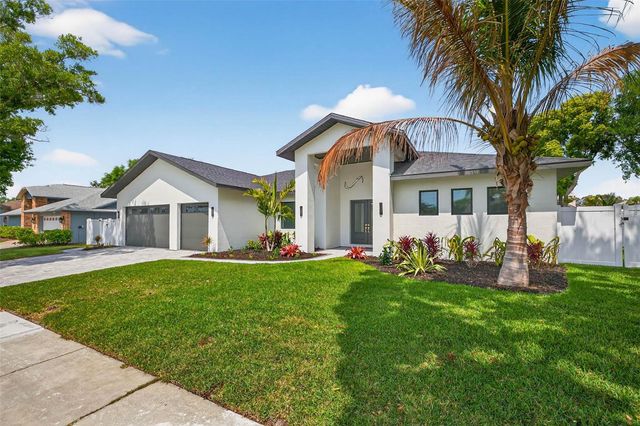 14447 MARK DRIVE, Largo, FL 33774