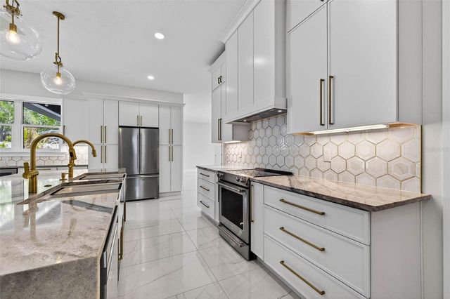 14447 MARK DRIVE, Largo, FL 33774