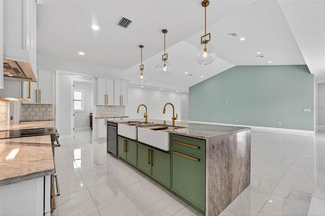 14447 MARK DRIVE, Largo, FL 33774