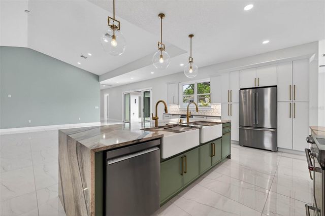 14447 MARK DRIVE, Largo, FL 33774