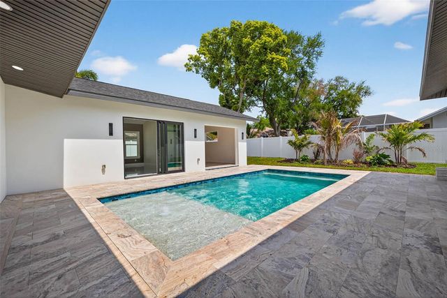 14447 MARK DRIVE, Largo, FL 33774