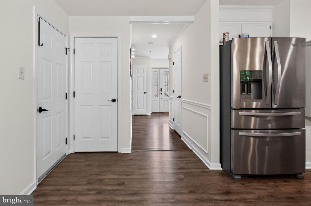 Image 14 of property listing at 3170 MAYBERRY AVE, Huntingtown, MD 20639