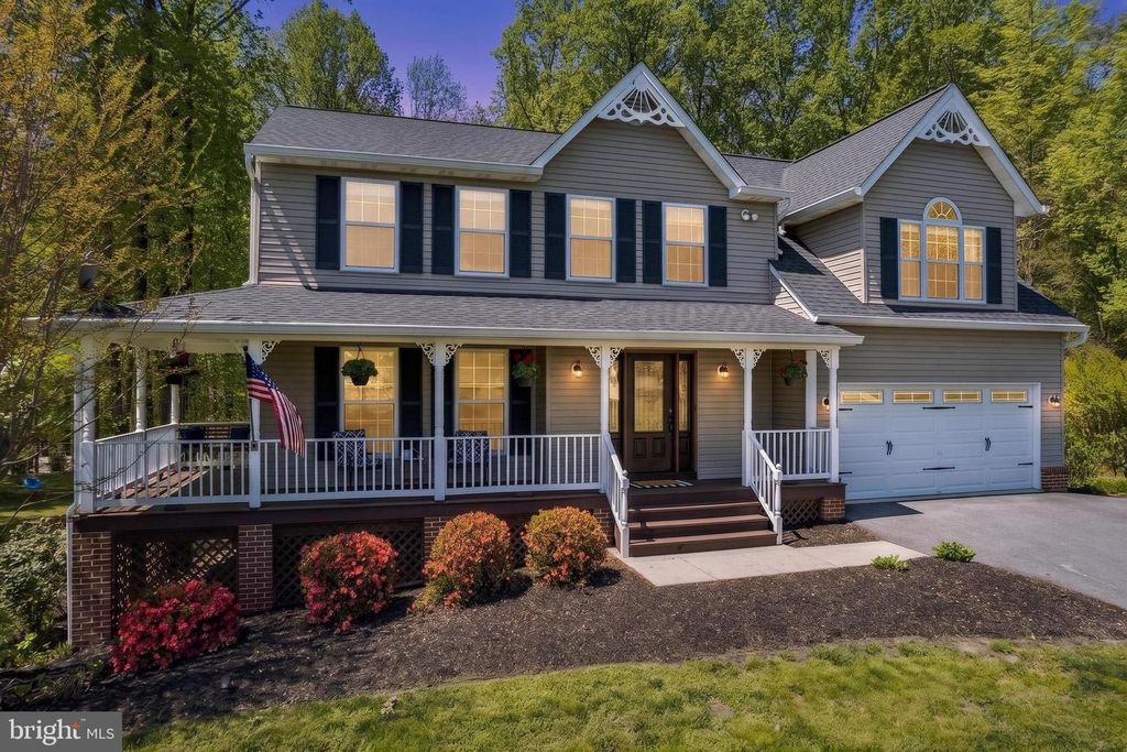 Image 2 of property listing at 3170 MAYBERRY AVE, Huntingtown, MD 20639