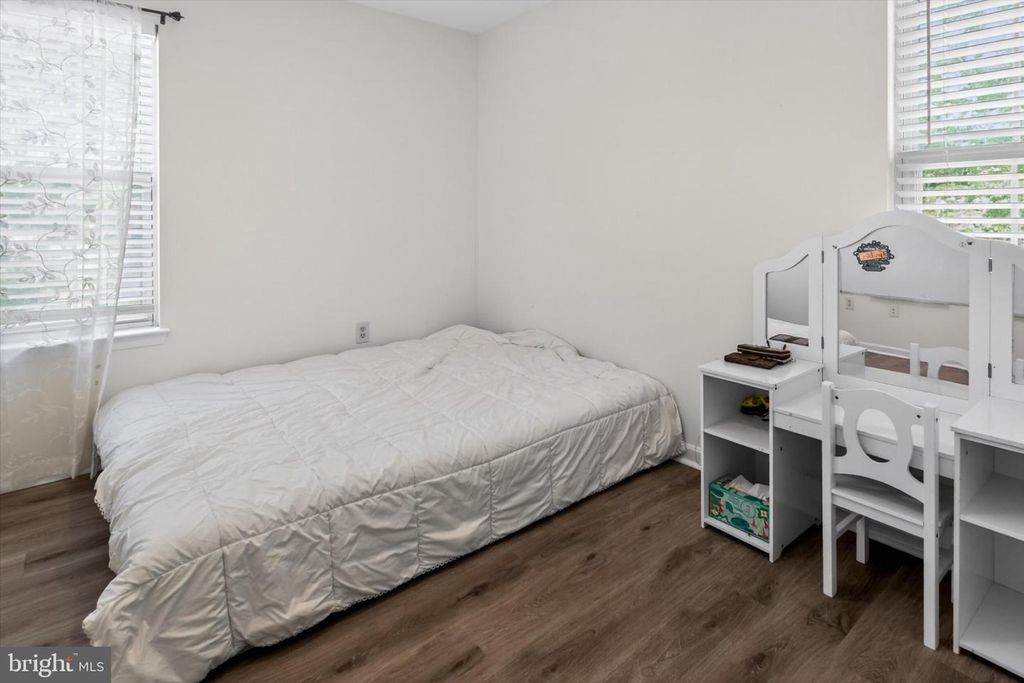 Image 37 of property listing at 3170 MAYBERRY AVE, Huntingtown, MD 20639