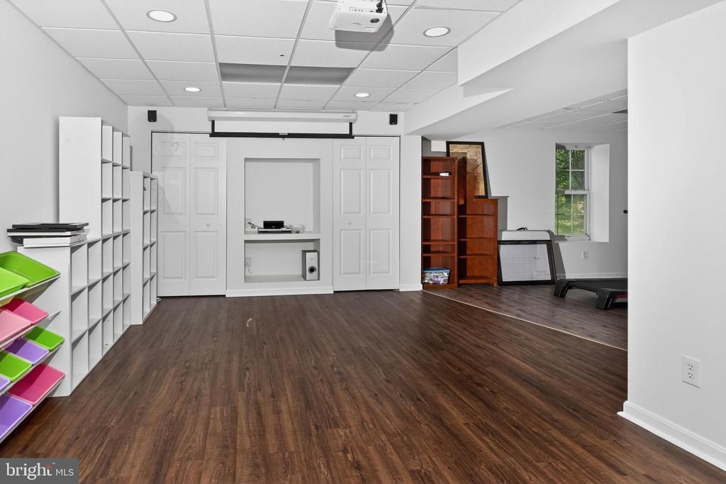 Image 47 of property listing at 3170 MAYBERRY AVE, Huntingtown, MD 20639