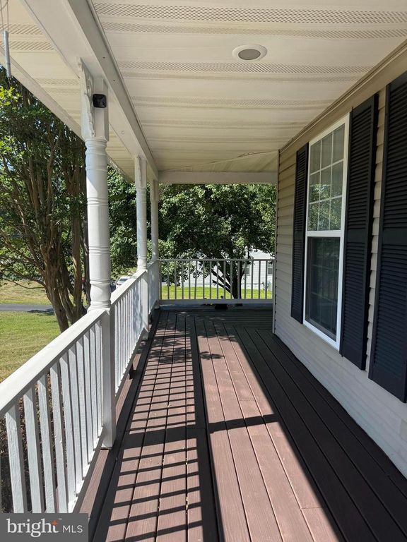Image 56 of property listing at 3170 MAYBERRY AVE, Huntingtown, MD 20639