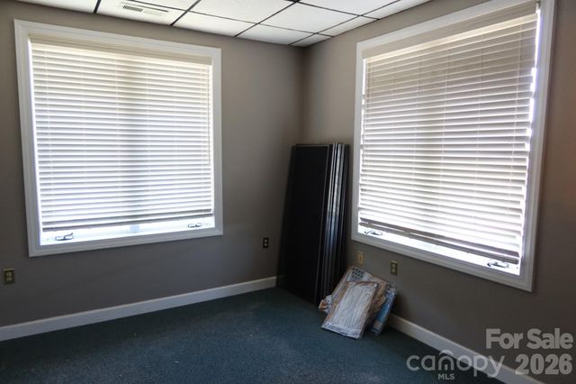 415 1st Avenue SE, Hickory, NC 28602