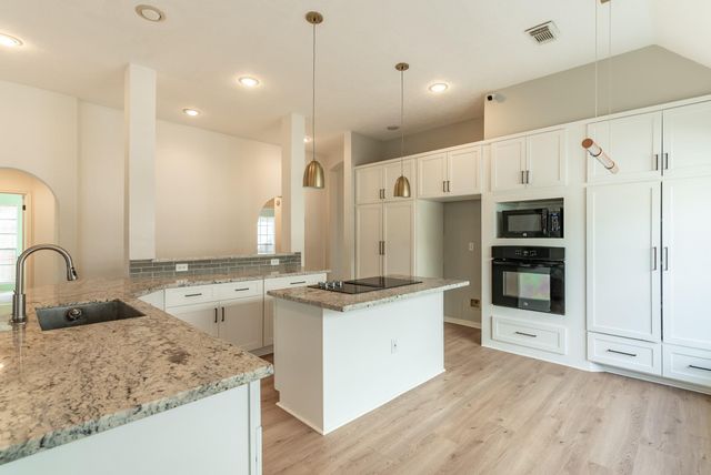 4426 Ringrose Drive, Missouri City, TX 77459