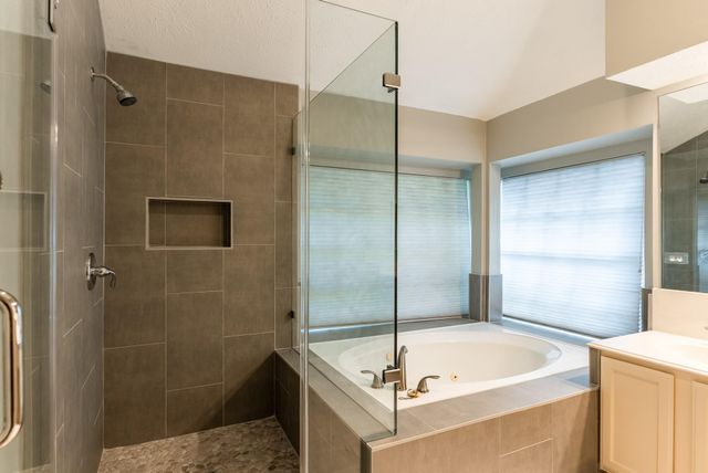 4426 Ringrose Drive, Missouri City, TX 77459