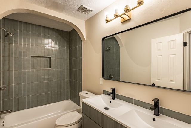 4426 Ringrose Drive, Missouri City, TX 77459