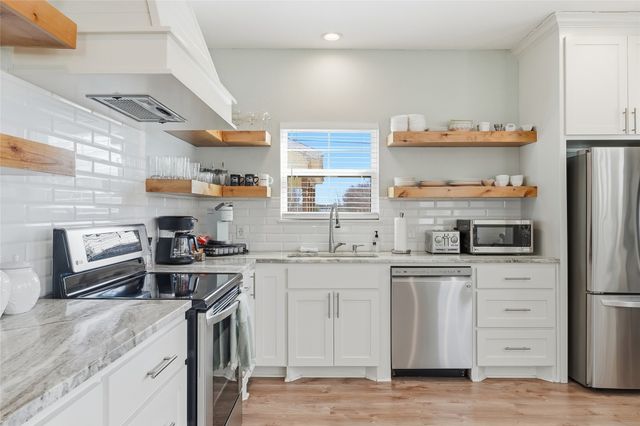 714 S 9th Street, Waco, TX 76706