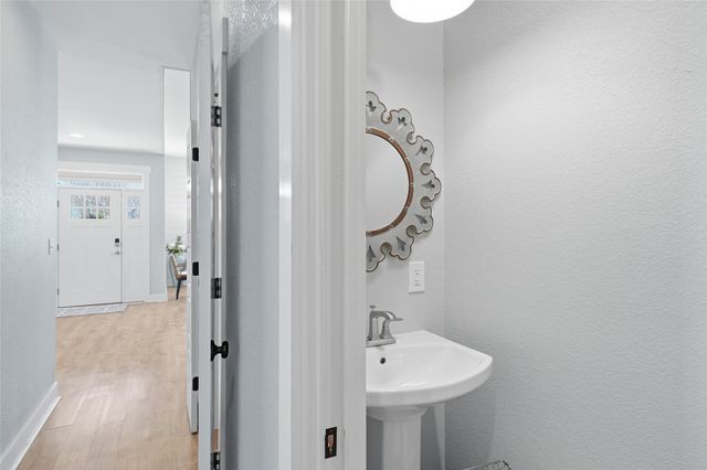 714 S 9th Street, Waco, TX 76706