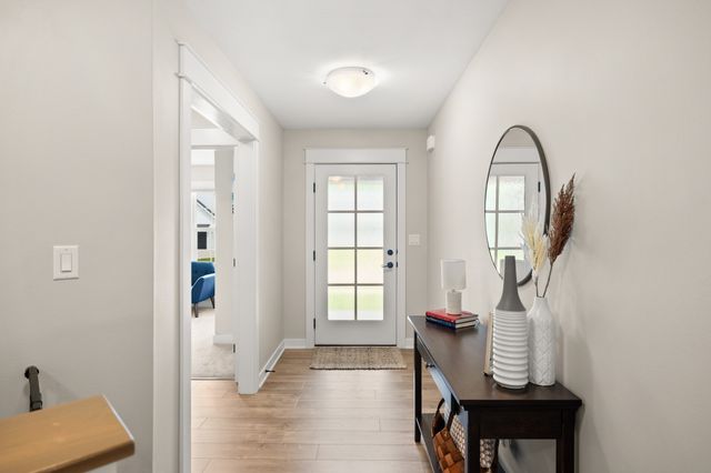 10946 Brookdale Drive, West Des Moines, IA 50266