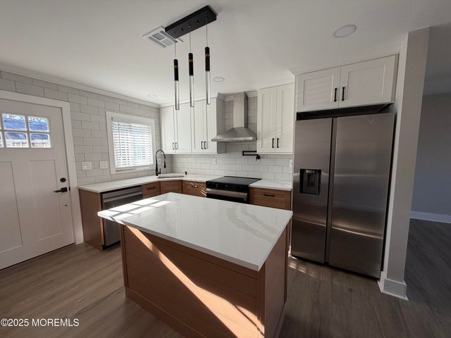 833b Inverness Court B, Lakewood, NJ 08701