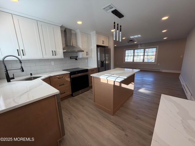 833b Inverness Court B, Lakewood, NJ 08701