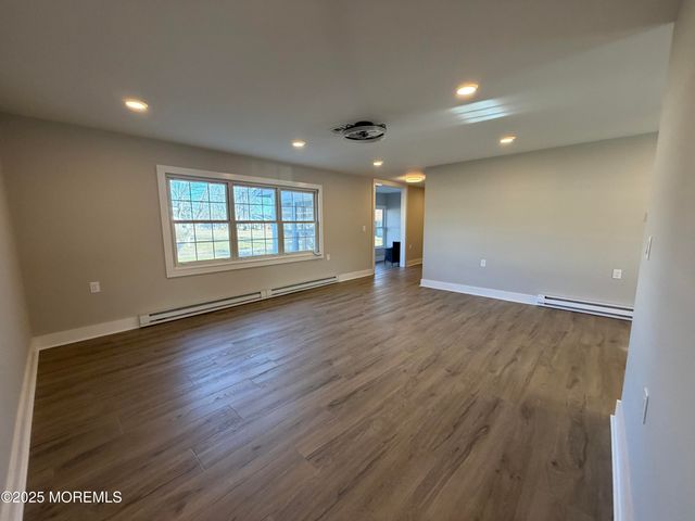 833b Inverness Court B, Lakewood, NJ 08701