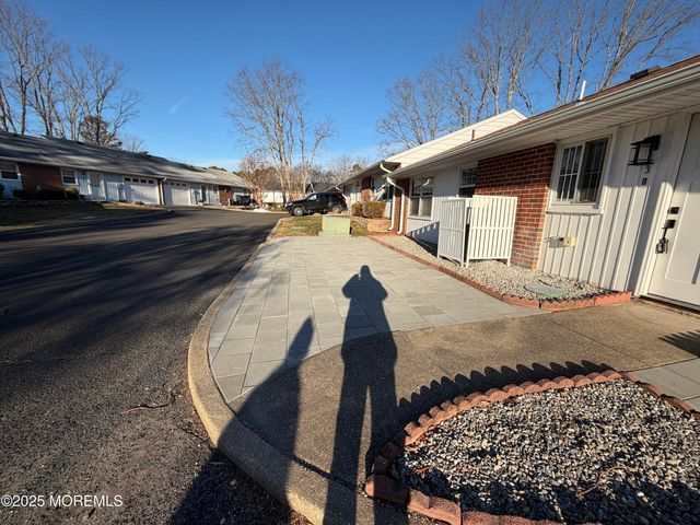 833b Inverness Court B, Lakewood, NJ 08701