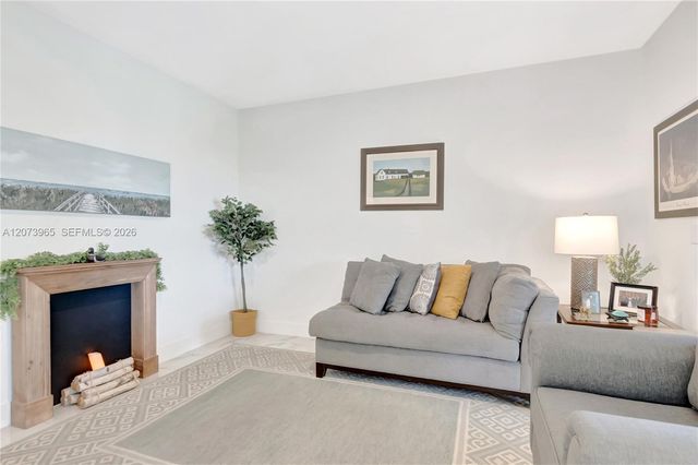7616 Elmridge Drive 7-U, Boca Raton, FL 33433