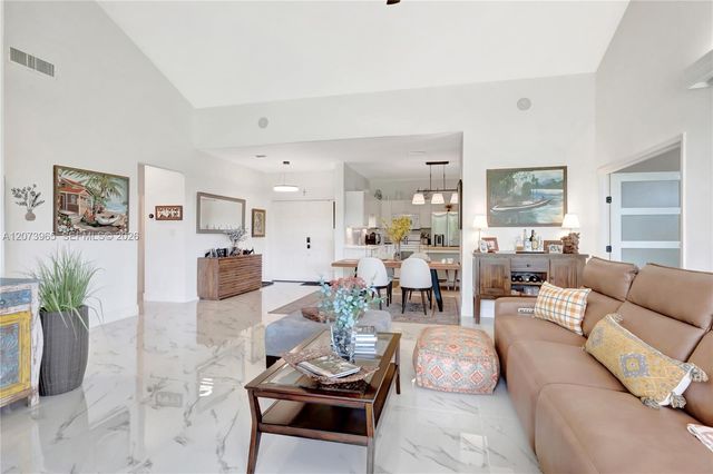 7616 Elmridge Drive 7-U, Boca Raton, FL 33433