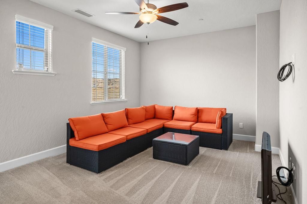 Image 23 of property listing at 19733 Desert Willow Lane, Friant, CA 93626