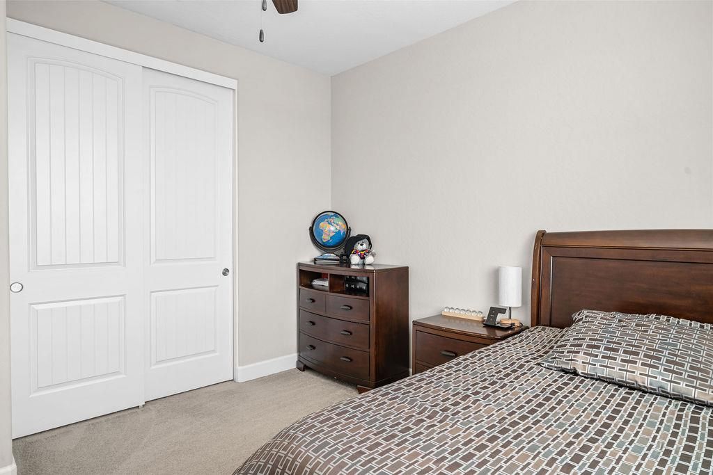 Image 25 of property listing at 19733 Desert Willow Lane, Friant, CA 93626