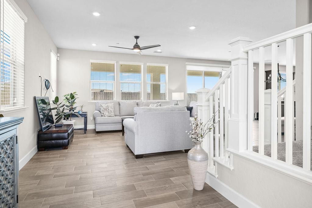 Image 9 of property listing at 19733 Desert Willow Lane, Friant, CA 93626